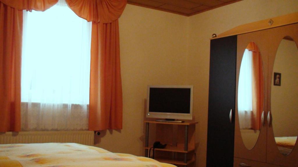 Hotel Elbterrassen Zu Brambach Dessau-Rosslau Exteriér fotografie