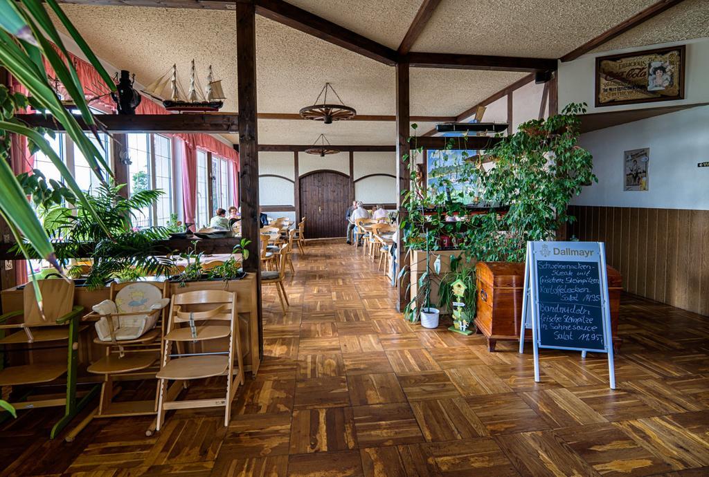 Hotel Elbterrassen Zu Brambach Dessau-Rosslau Exteriér fotografie