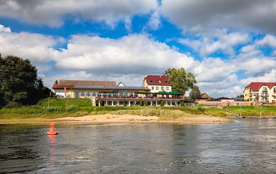 Hotel Elbterrassen Zu Brambach Dessau-Rosslau Exteriér fotografie