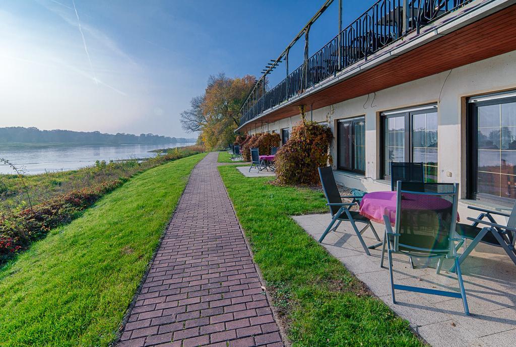 Hotel Elbterrassen Zu Brambach Dessau-Rosslau Exteriér fotografie